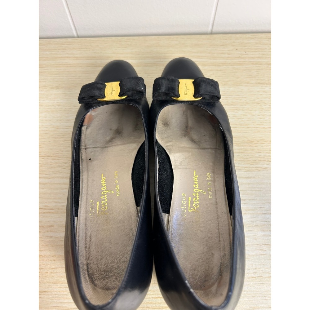 Salvatore Ferragamo shoes Women 9AA Black Vara Low Heel Bow old money Designer - Picture 11 of 12